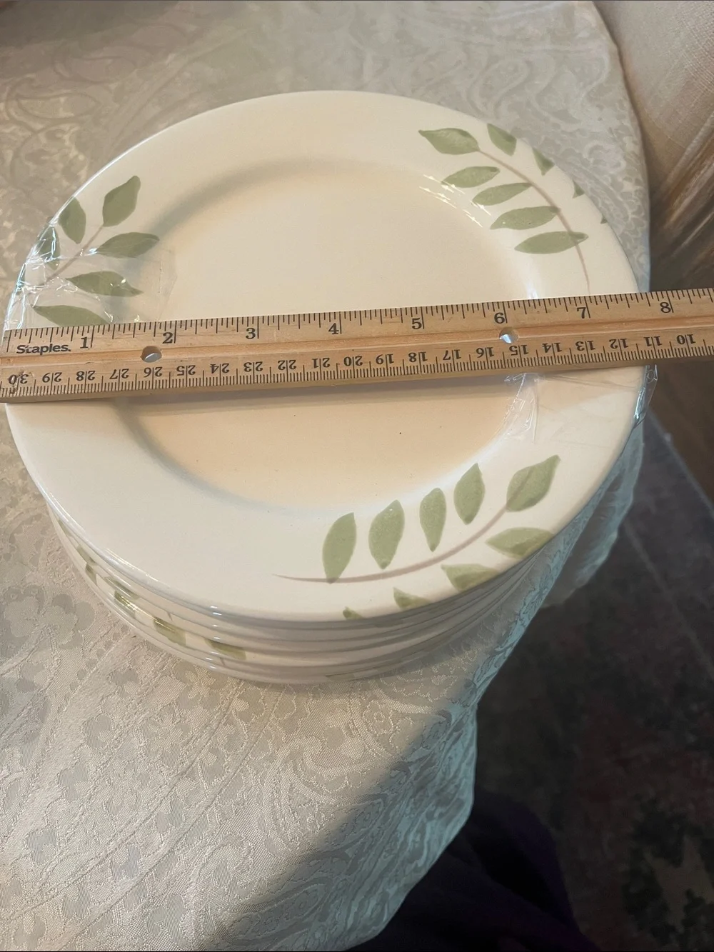 Pier 1 Fresco Leaves Appetizer /Salad Plates Olive Green Leaf Motif - Set of 8